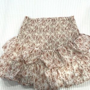 intermix skirt in an adult medium